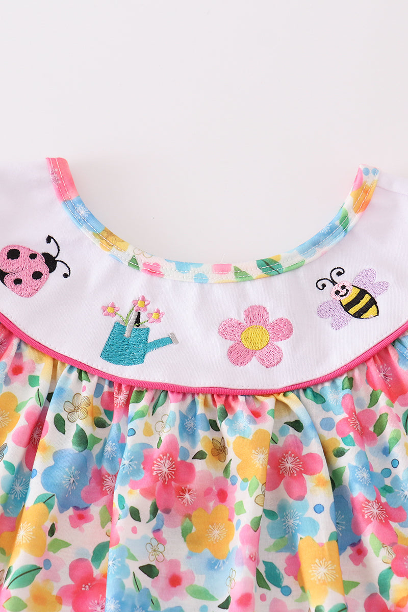 Floral bee embroidery girl set